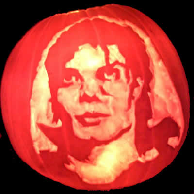 MJ Pumpkin lit